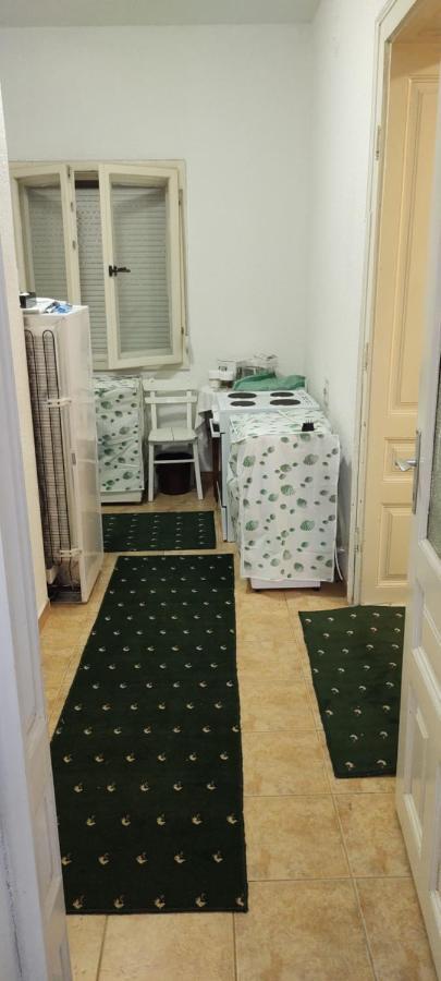 Guest House プリレプ エクステリア 写真